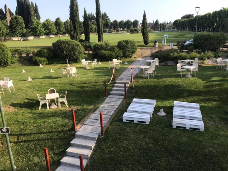 Appartamento Casa Vacanze Spiaggia D'Oro Desenzano del Garda Exteriör bild
