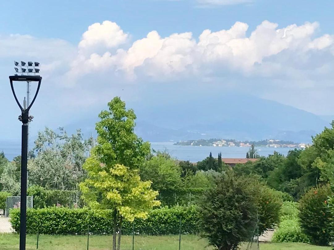 Appartamento Casa Vacanze Spiaggia D'Oro Desenzano del Garda Exteriör bild