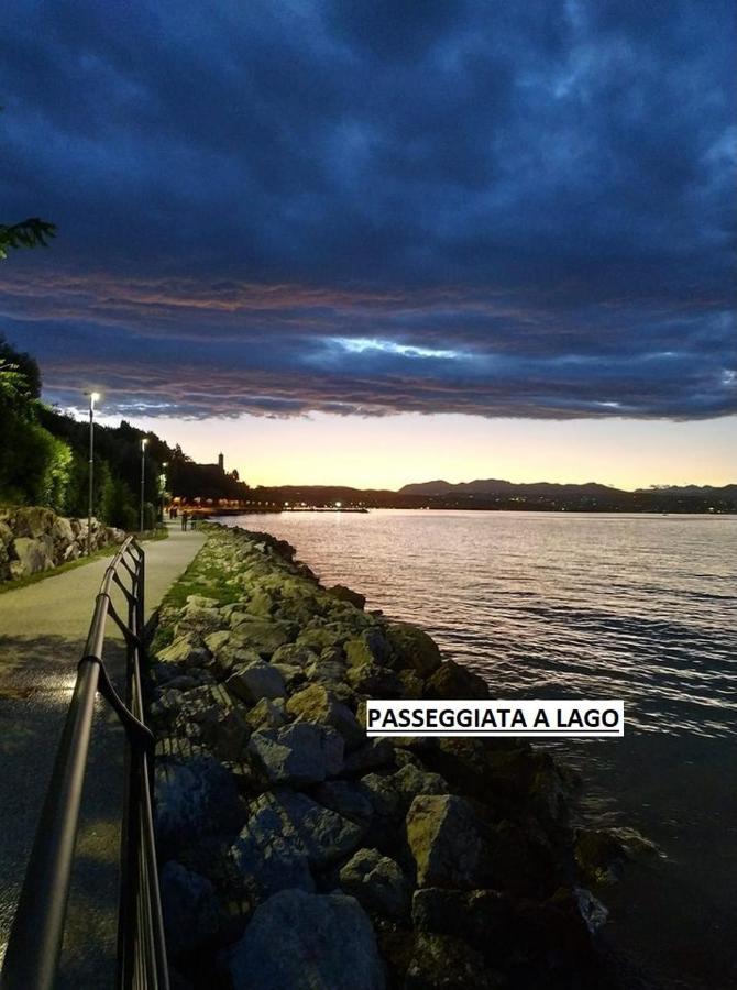Appartamento Casa Vacanze Spiaggia D'Oro Desenzano del Garda Exteriör bild