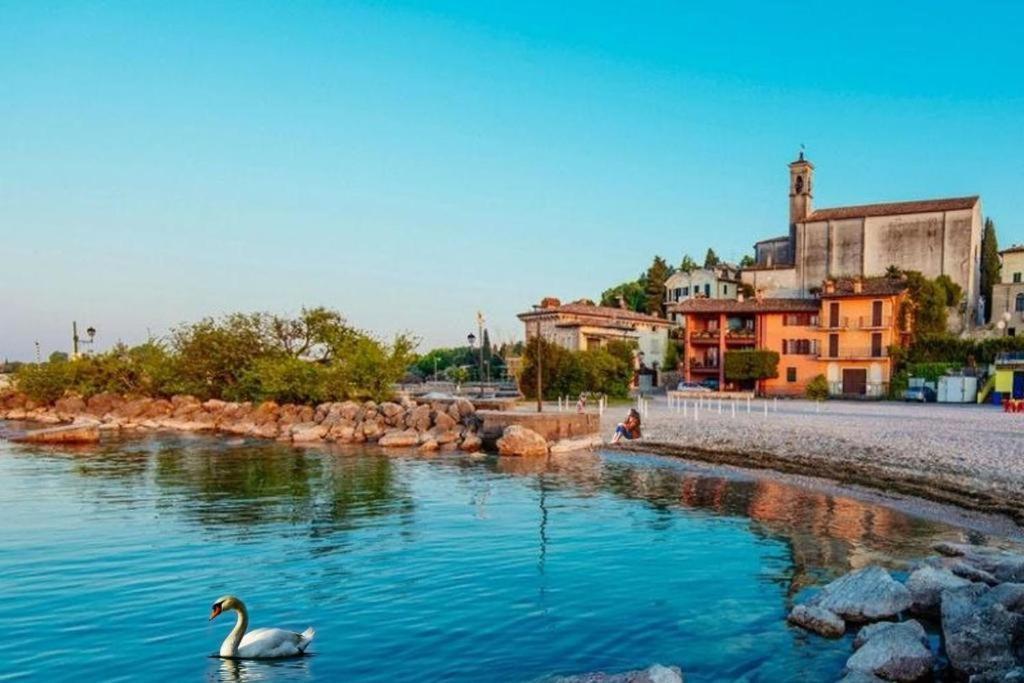 Appartamento Casa Vacanze Spiaggia D'Oro Desenzano del Garda Exteriör bild
