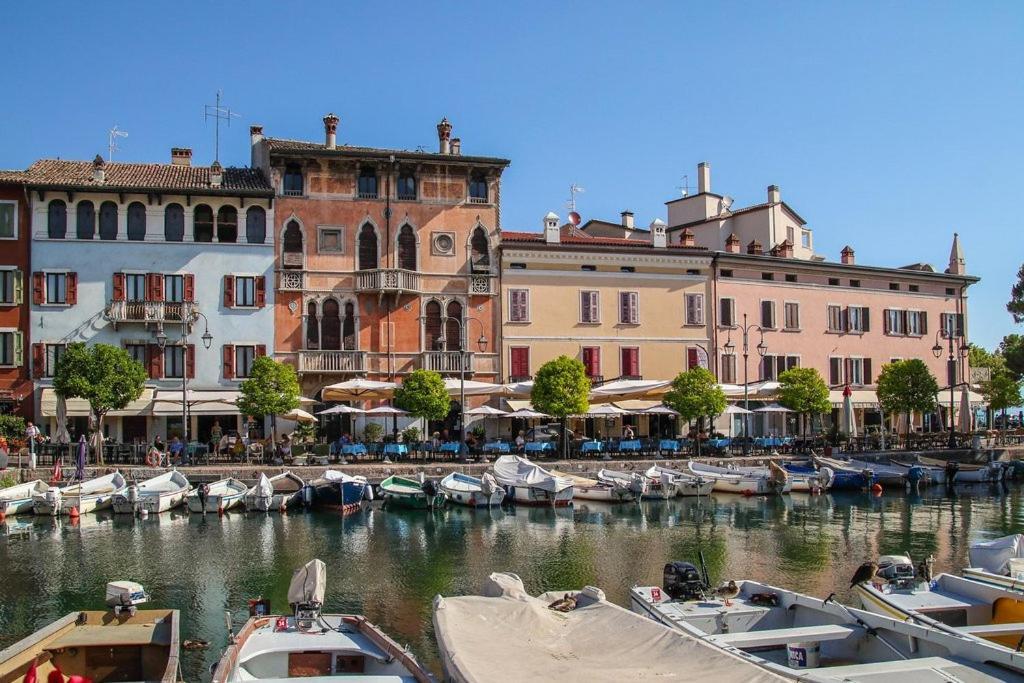 Appartamento Casa Vacanze Spiaggia D'Oro Desenzano del Garda Exteriör bild