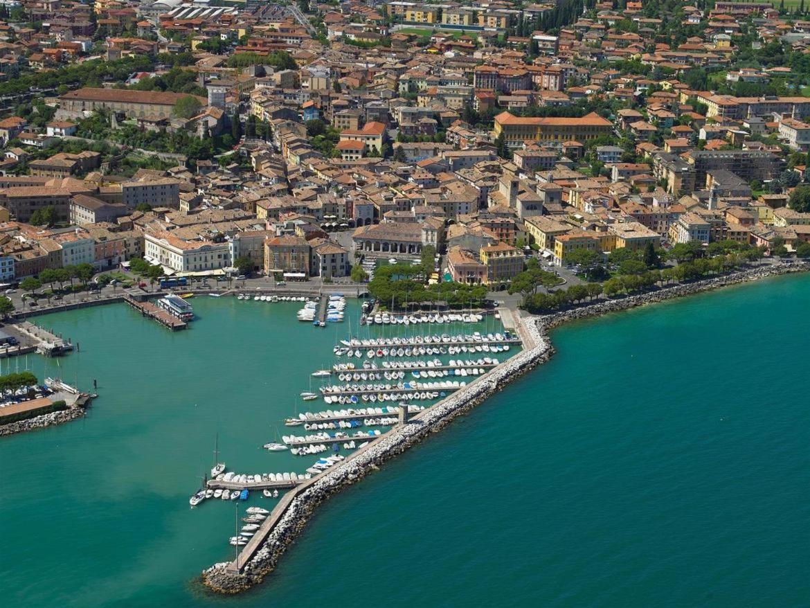 Appartamento Casa Vacanze Spiaggia D'Oro Desenzano del Garda Exteriör bild