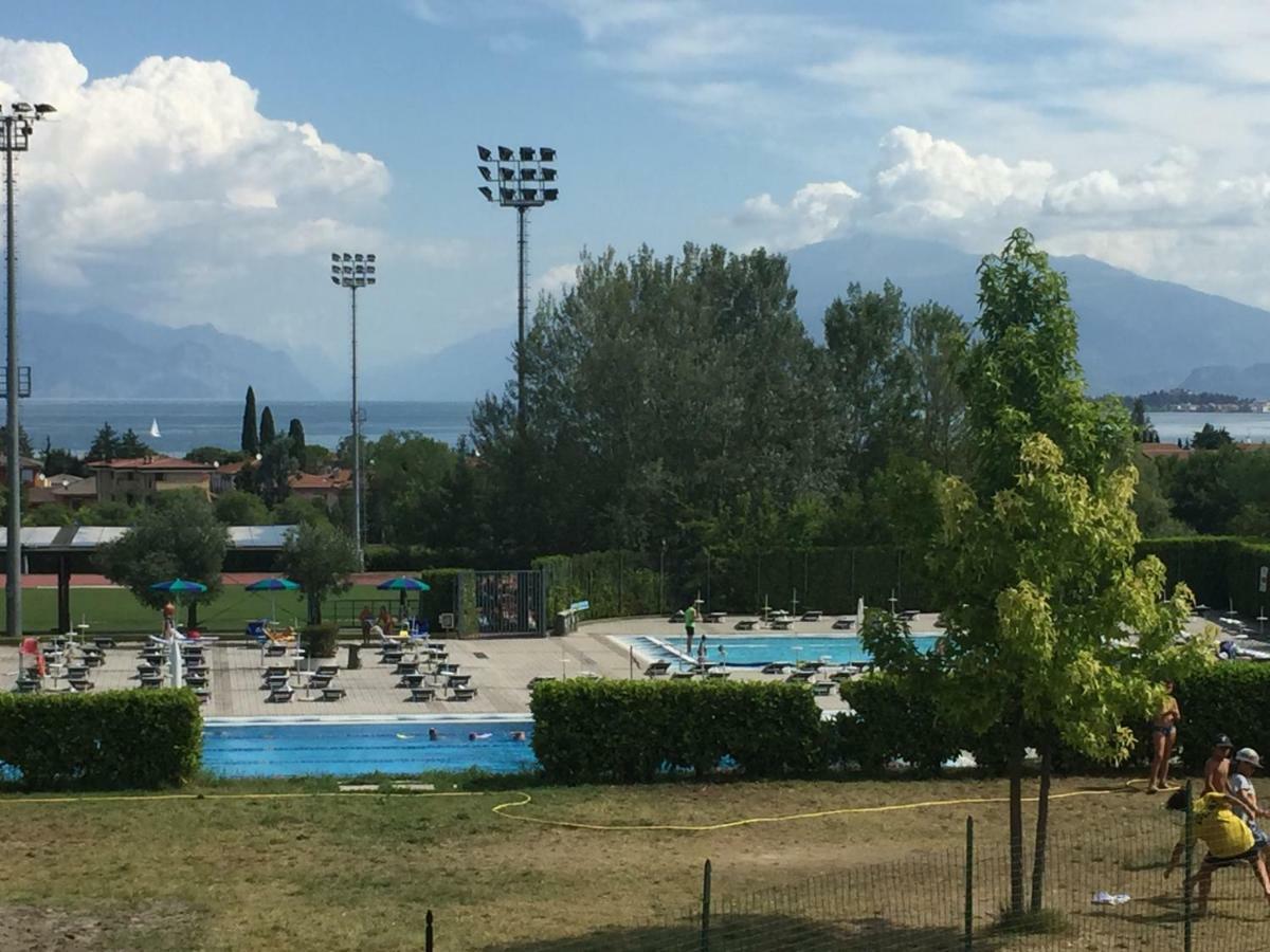 Appartamento Casa Vacanze Spiaggia D'Oro Desenzano del Garda Exteriör bild